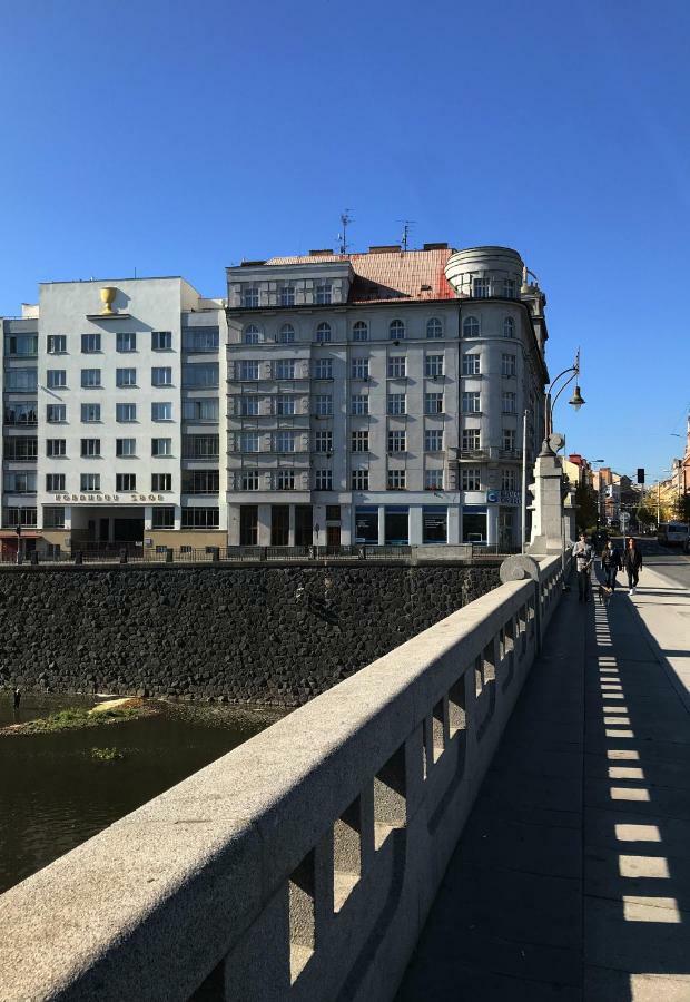 Apartman Mrakodrap Pilsen Exterior foto