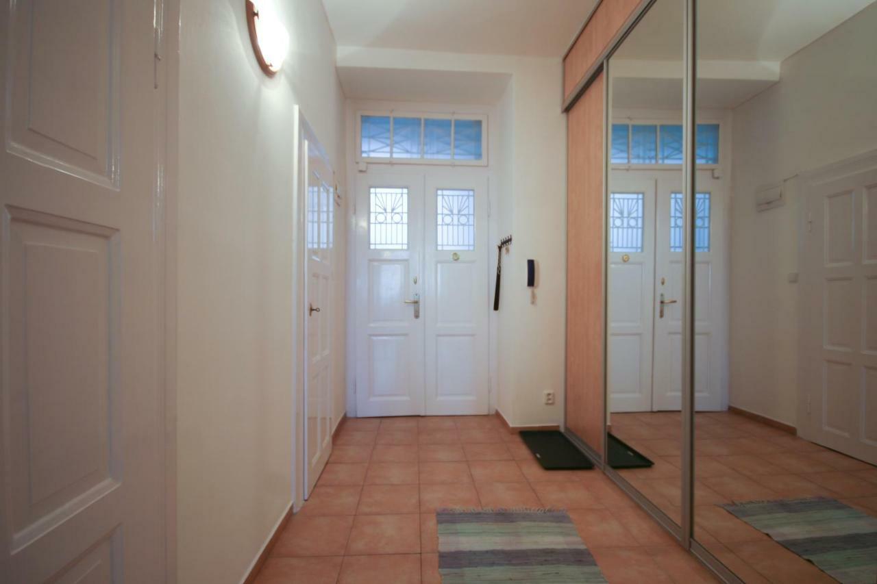 Apartman Mrakodrap Pilsen Exterior foto